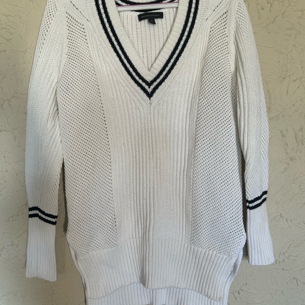 White V-Neck Sweater with Black Accents